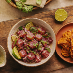 thonine crue en ceviche, coriandre et citron vert