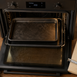Quel four choisir ? Four encastrable noir chaleur tournante et pyrolyse